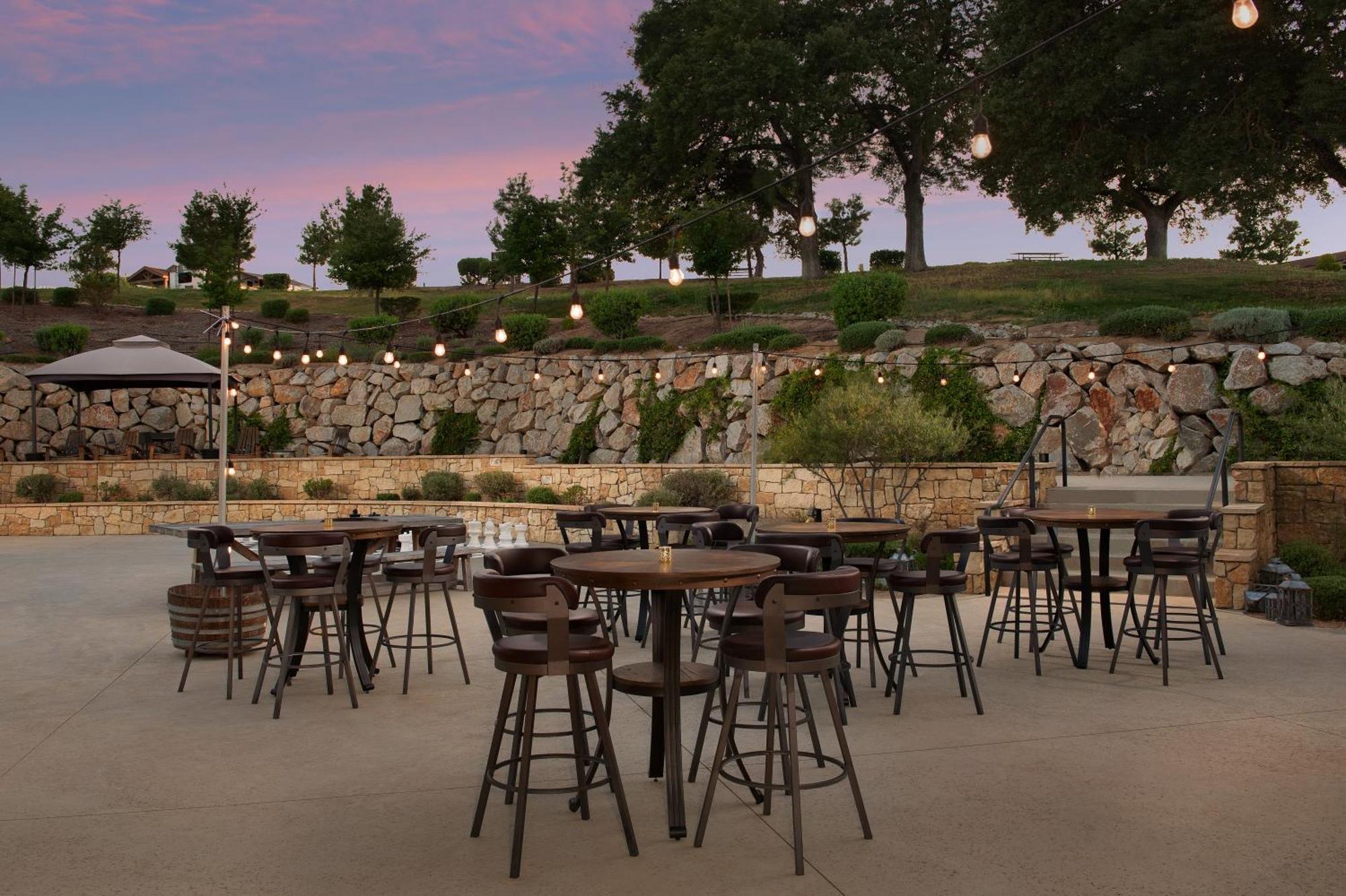 Sun Outdoors Paso Robles Hotel Exterior photo